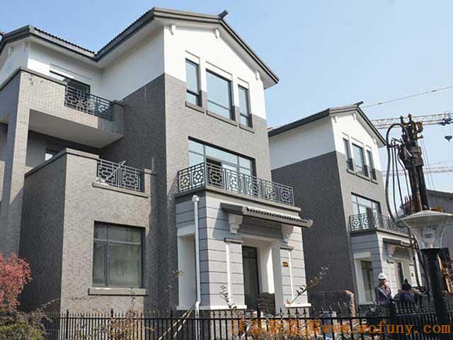 青島長(zhǎng)水山莊別墅小區(qū)地源熱泵項(xiàng)目施工鉆井現(xiàn)場(chǎng)圖片展示&mdash;&mdash;&mdash;項(xiàng)目全景